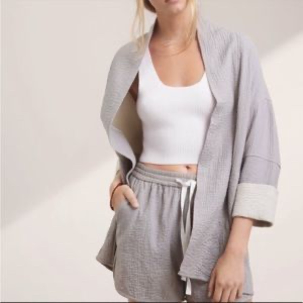 Aritzia Wilfred Lenglen Kimono Jacket in Light Grey